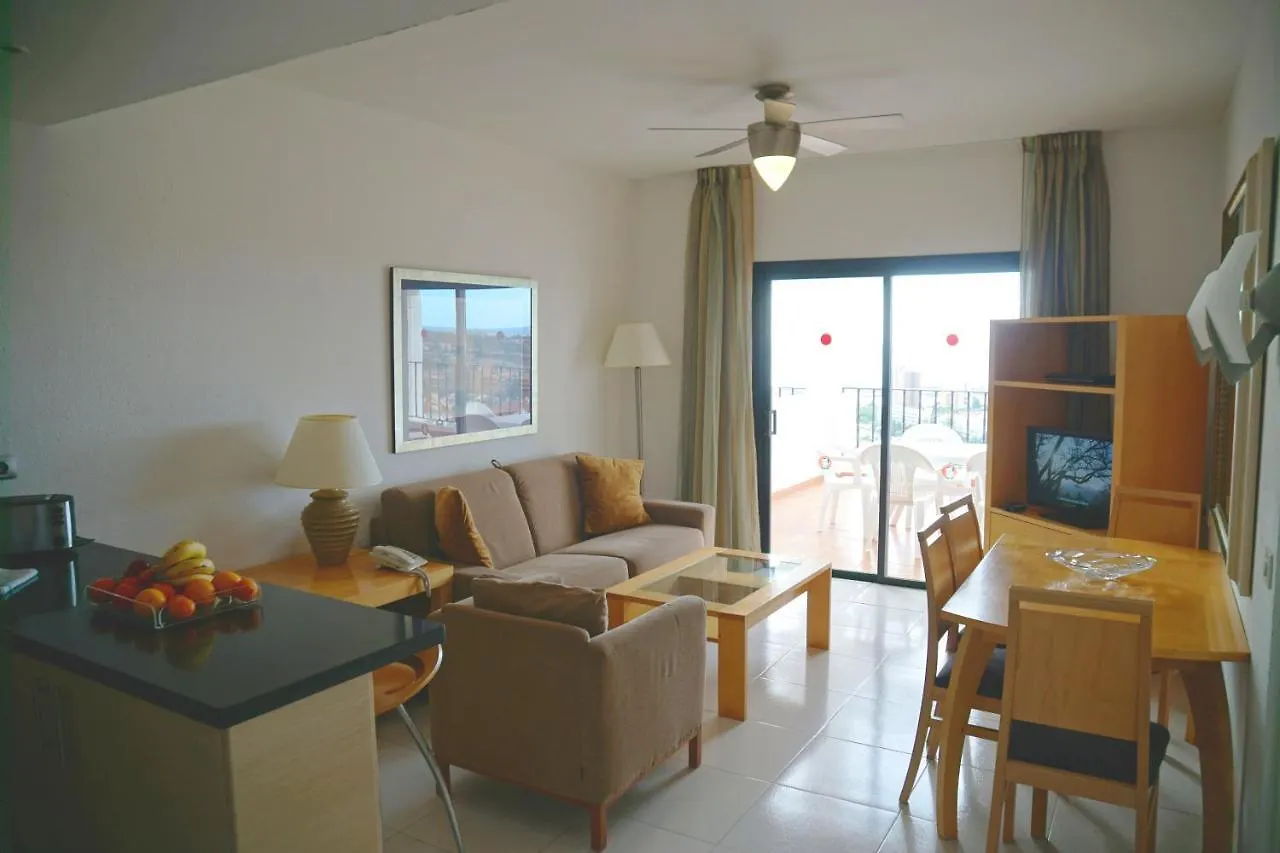2-Bedroom 4-Star Apartment In Los Christianos Лос Кристианос